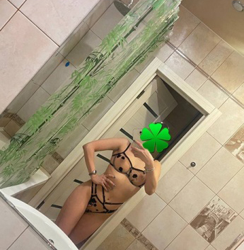 Анастасия, 23 года